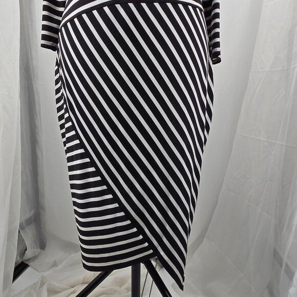 810-3 Lane Bryant Simply Chic Black & White Stripe Midi Dress Size 14/16 - Picture 2 of 8